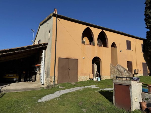 casa indipendente in vendita a Suvereto in zona San Lorenzo