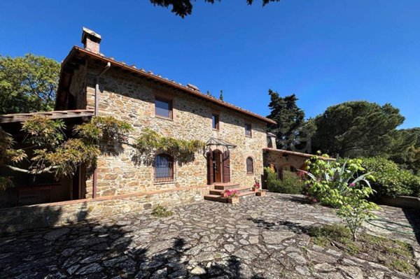 casa indipendente in vendita a Suvereto