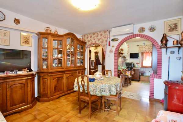 appartamento in vendita a Suvereto