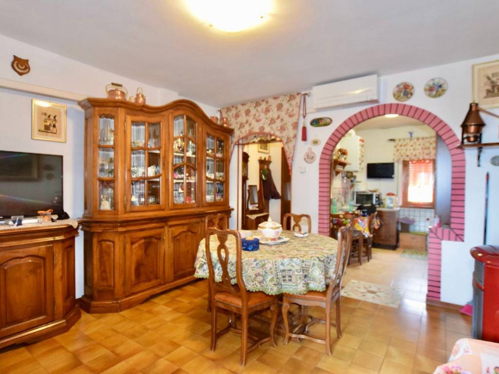 appartamento in vendita a Suvereto