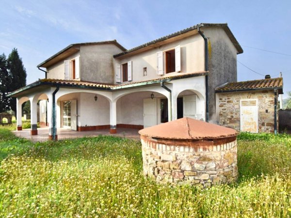 casa indipendente in vendita a Suvereto