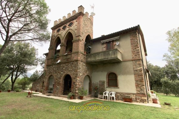 casa indipendente in vendita a Suvereto