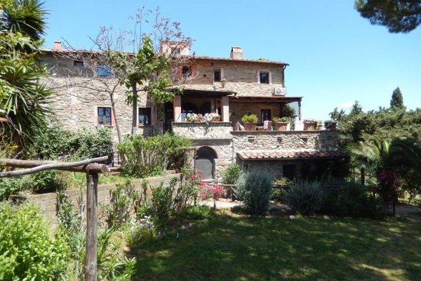 casa indipendente in vendita a Suvereto