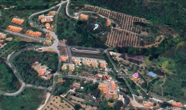 capannone in vendita a Suvereto in zona Prata