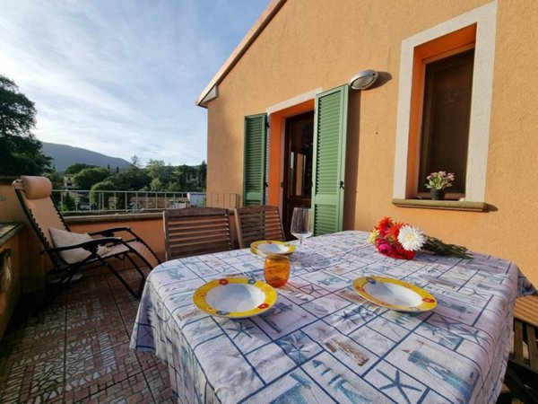 casa indipendente in vendita a Suvereto in zona Prata