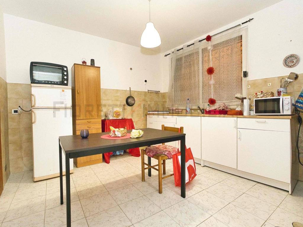 appartamento in vendita a Suvereto in zona Montioni