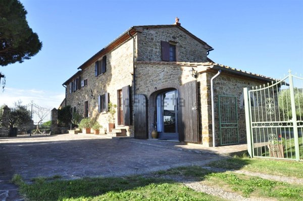 casale in vendita a Suvereto