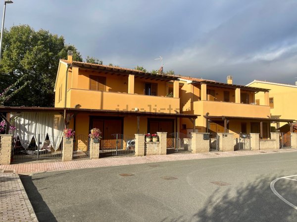 casa indipendente in vendita a Suvereto