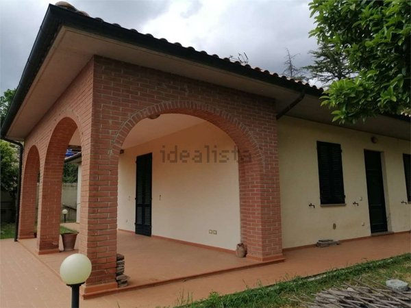 casa indipendente in vendita a Suvereto