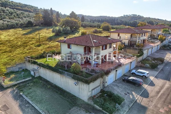 casa indipendente in vendita a Suvereto in zona San Lorenzo