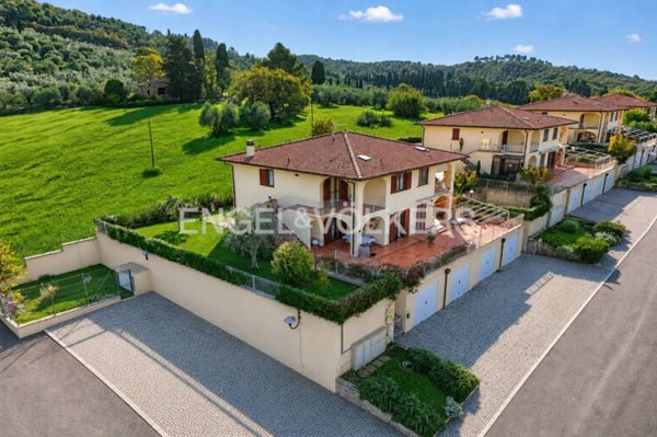 casa indipendente in vendita a Suvereto in zona San Lorenzo