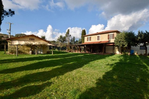 casa indipendente in vendita a Suvereto