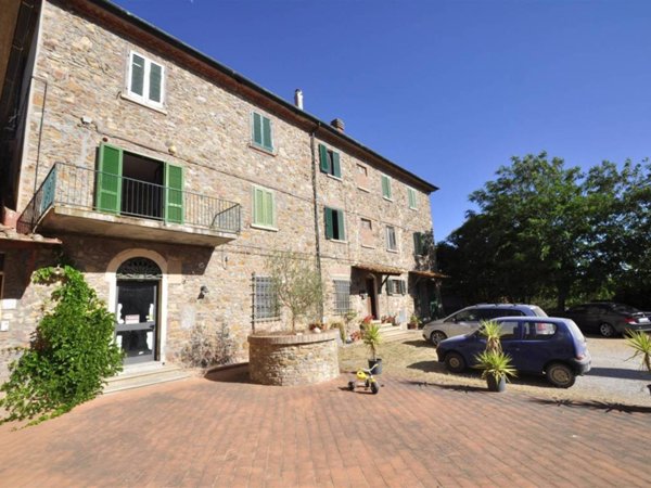 casa indipendente in vendita a Suvereto
