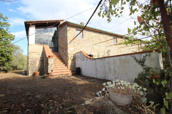 casale in vendita a Suvereto in zona San Lorenzo