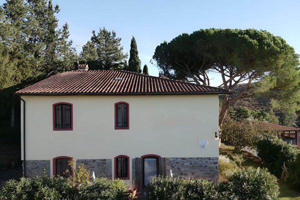 casa indipendente in vendita a Suvereto