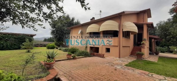 casa indipendente in vendita a Suvereto