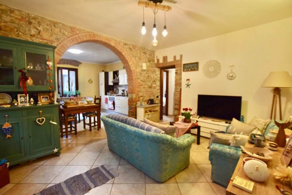 appartamento in vendita a Suvereto