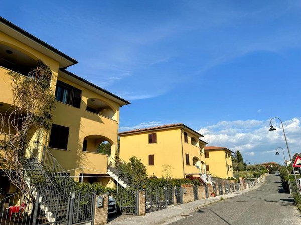casa indipendente in vendita a Suvereto