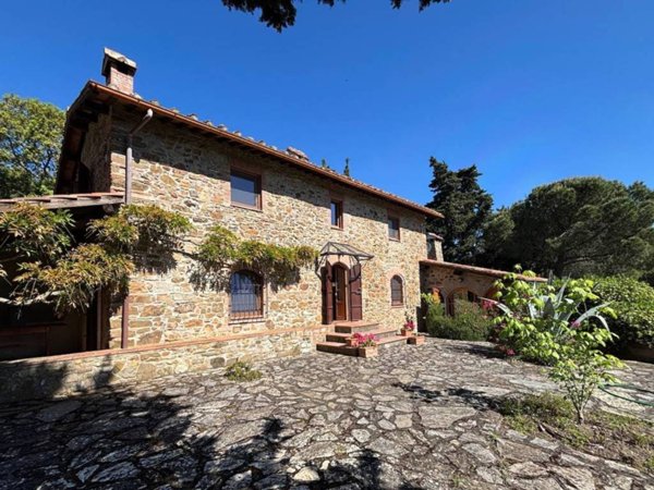 casa indipendente in vendita a Suvereto