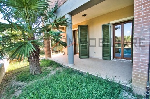 appartamento in vendita a Suvereto in zona Forni
