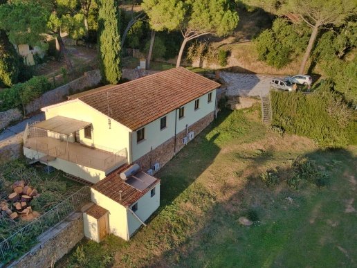 appartamento in vendita a Suvereto in zona Montioni