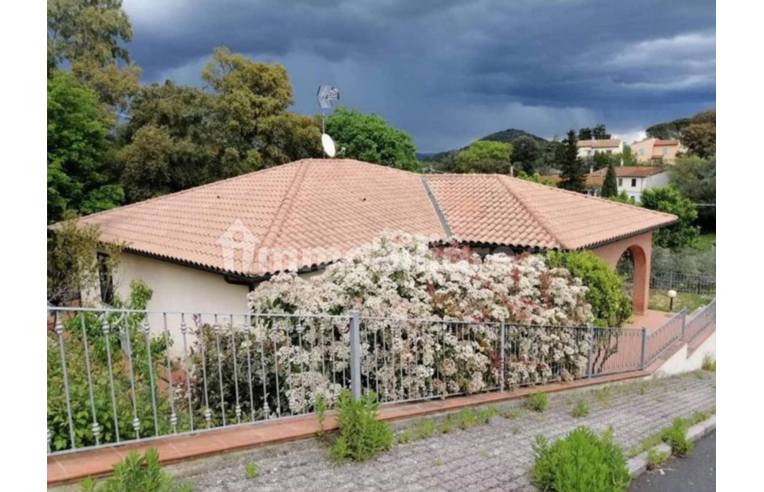 casa indipendente in vendita a Suvereto in zona Prata