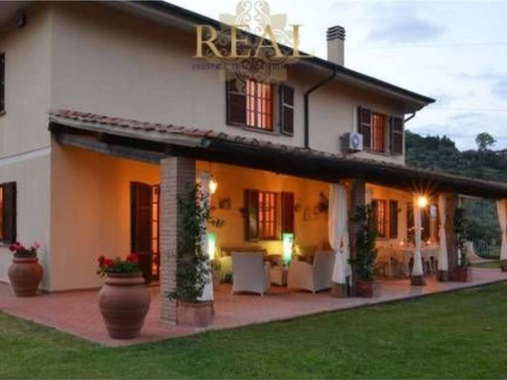 casa indipendente in vendita a Suvereto in zona Belvedere