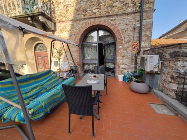 appartamento in vendita a Suvereto