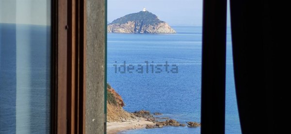 appartamento in vendita a Rio in zona Cavo