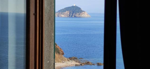 appartamento in vendita a Rio in zona Cavo