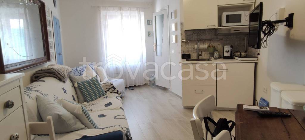 appartamento in vendita a Rio in zona Rio nell'Elba