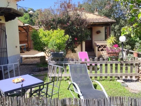 casa indipendente in vendita a Rio in zona Rio Marina