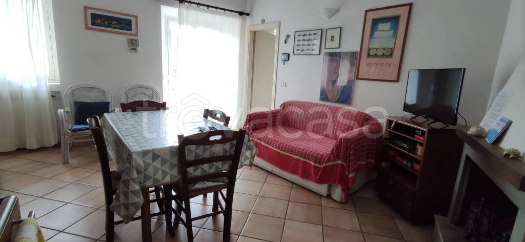 appartamento in vendita a Rio in zona Rio nell'Elba