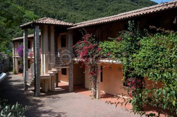 appartamento in vendita a Rio in zona Rio nell'Elba