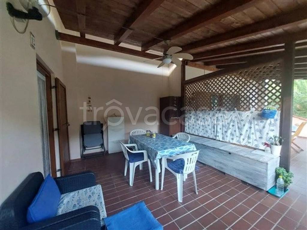 appartamento in vendita a Rio in zona Rio nell'Elba