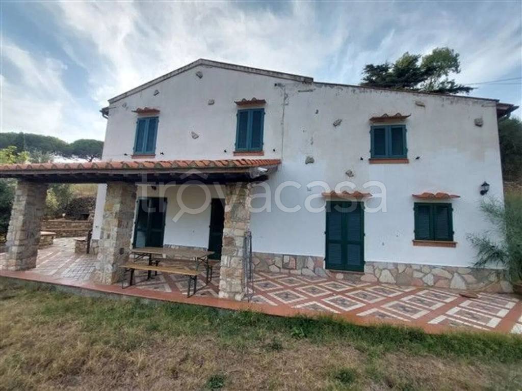 casa indipendente in vendita a Rio in zona Rio nell'Elba