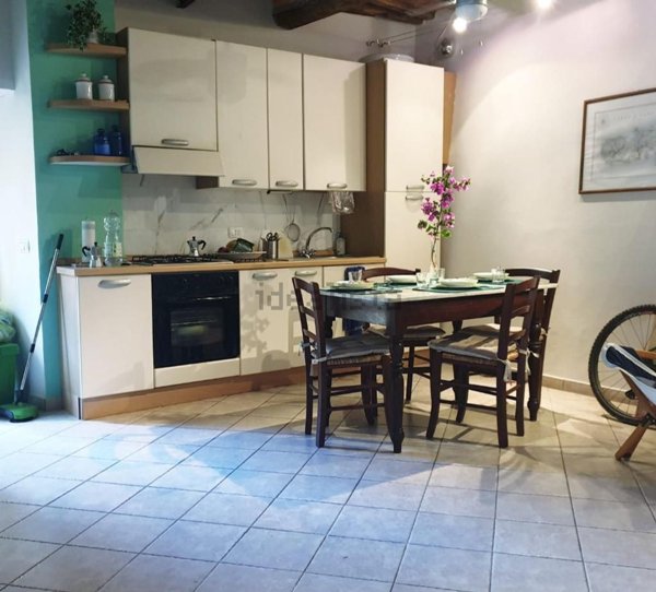 appartamento in vendita a Rio in zona Rio nell'Elba