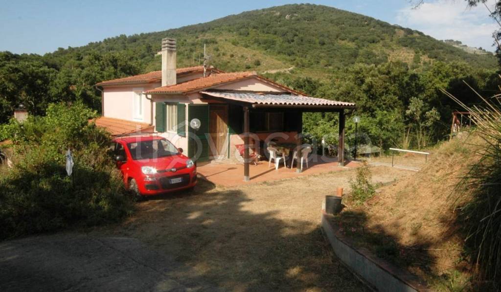 casa indipendente in vendita a Rio
