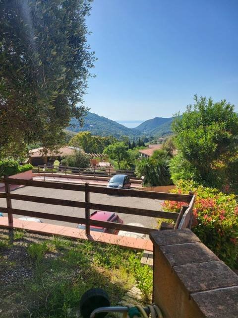 appartamento in vendita a Rio in zona Rio nell'Elba