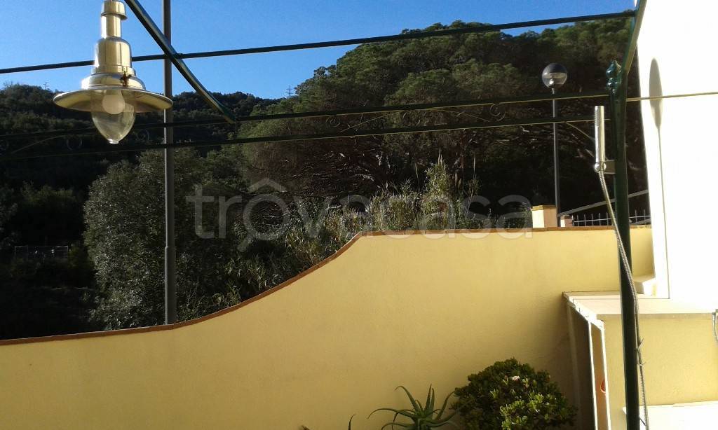 appartamento in vendita a Rio in zona Cavo