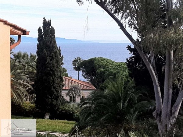appartamento in vendita a Rio in zona Rio Marina