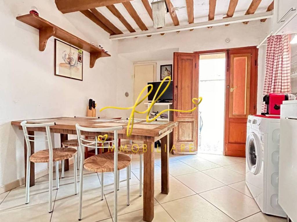 appartamento in vendita a Rio in zona Rio nell'Elba