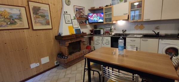 appartamento in vendita a Rio in zona Rio nell'Elba