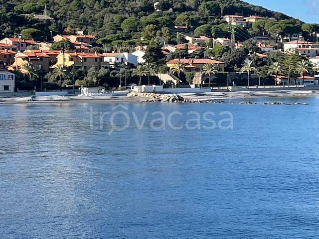 appartamento in vendita a Rio in zona Cavo