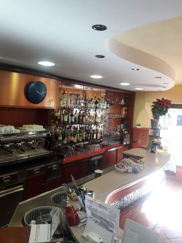 negozio in vendita a Rio in zona Rio Marina