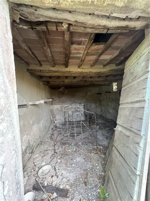 casa indipendente in vendita a Rio in zona Cavo