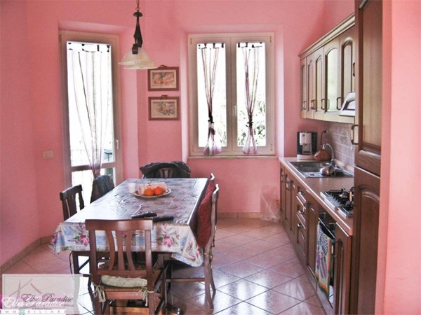 casa indipendente in vendita a Rio in zona Rio Marina