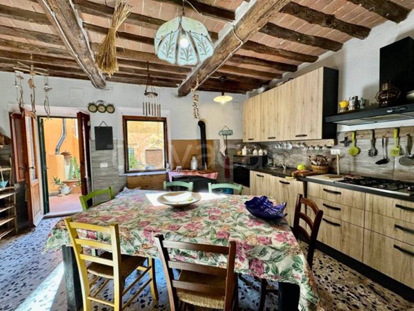 appartamento in vendita a Rio in zona Rio Marina