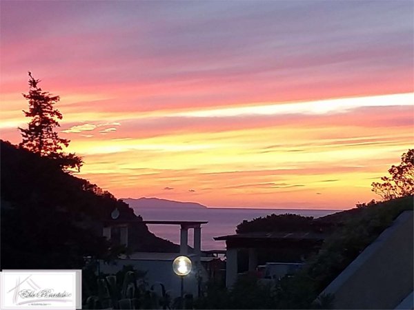 casa indipendente in vendita a Rio in zona Rio nell'Elba