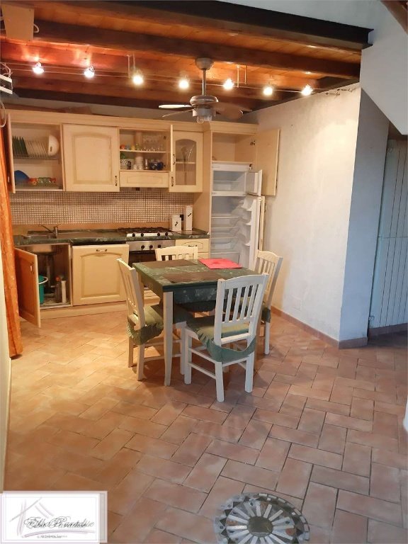 appartamento in vendita a Rio in zona Rio nell'Elba